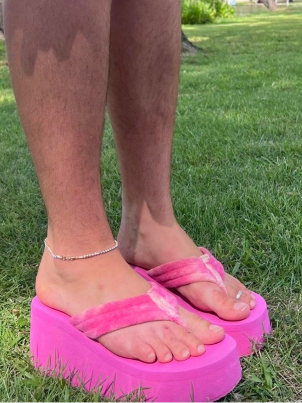 Y2K No Boundaries Hot Pink Platform Flip Flops 2000s Sandals 11 Lizzie Mcquire
